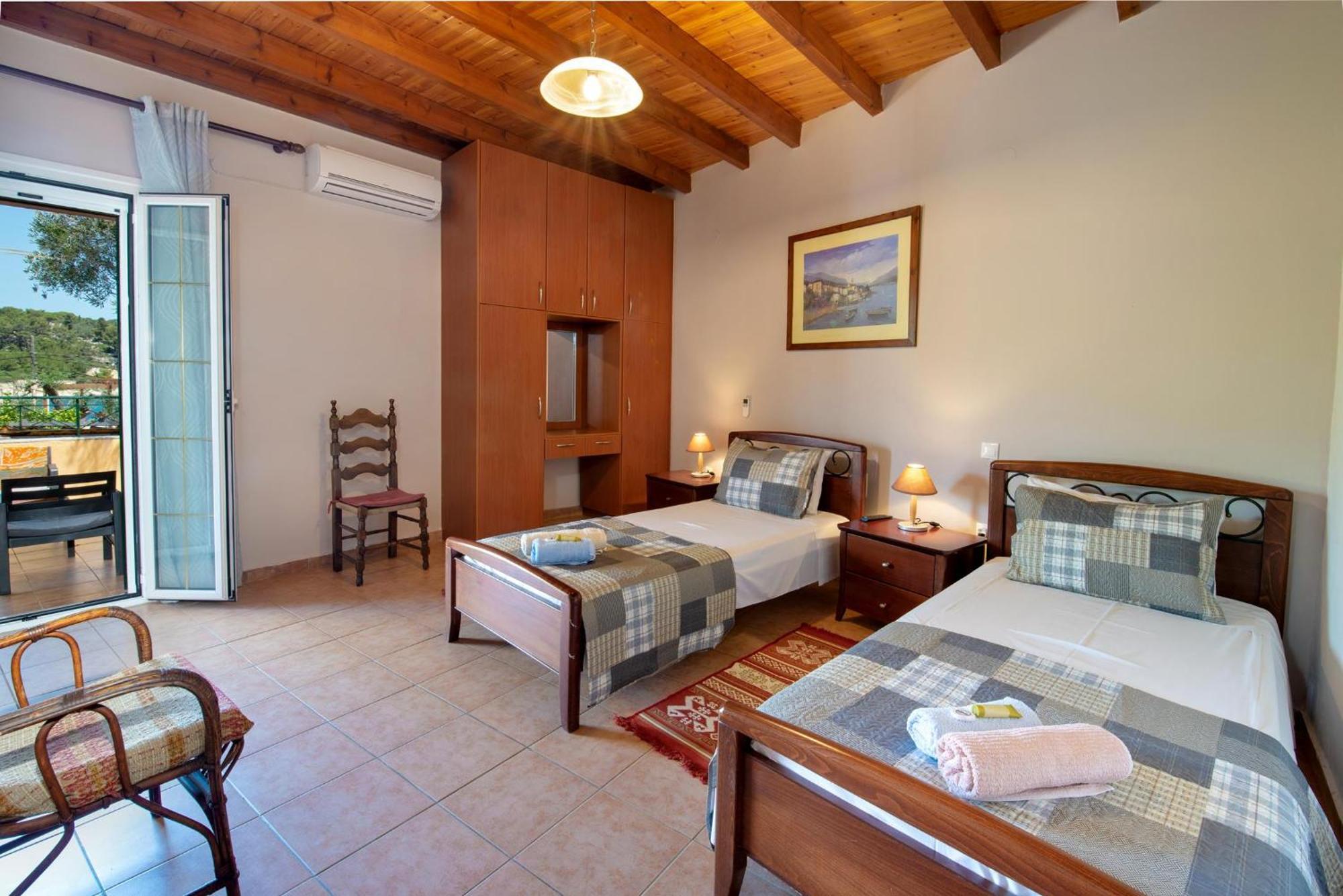 Katia Apartments Gaios Esterno foto